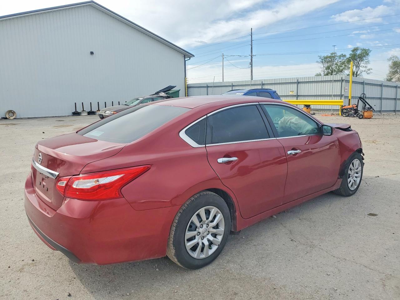 2016 NISSAN ALTIMA photo 5