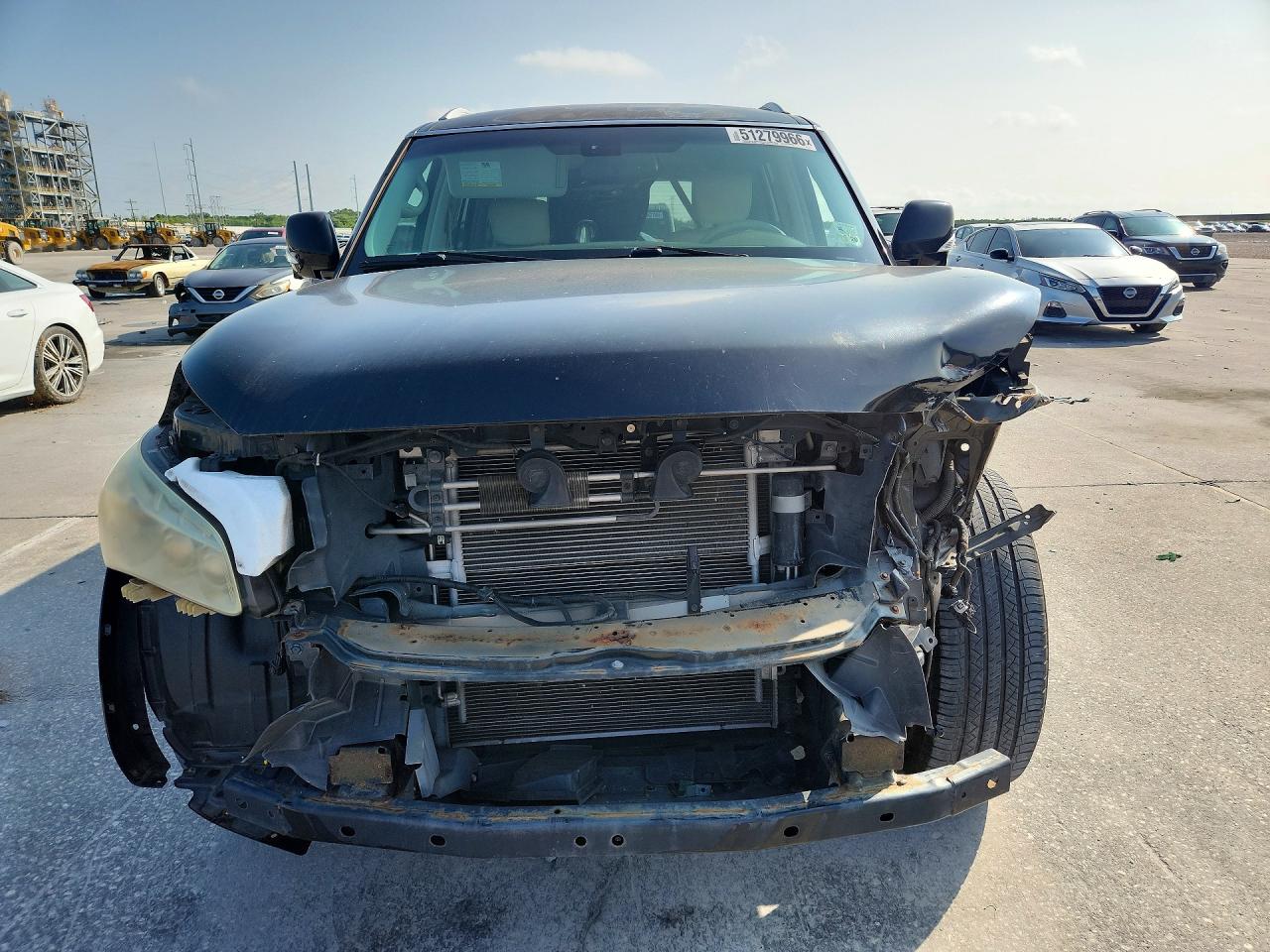 2013 INFINITI QX56 BASE photo 9