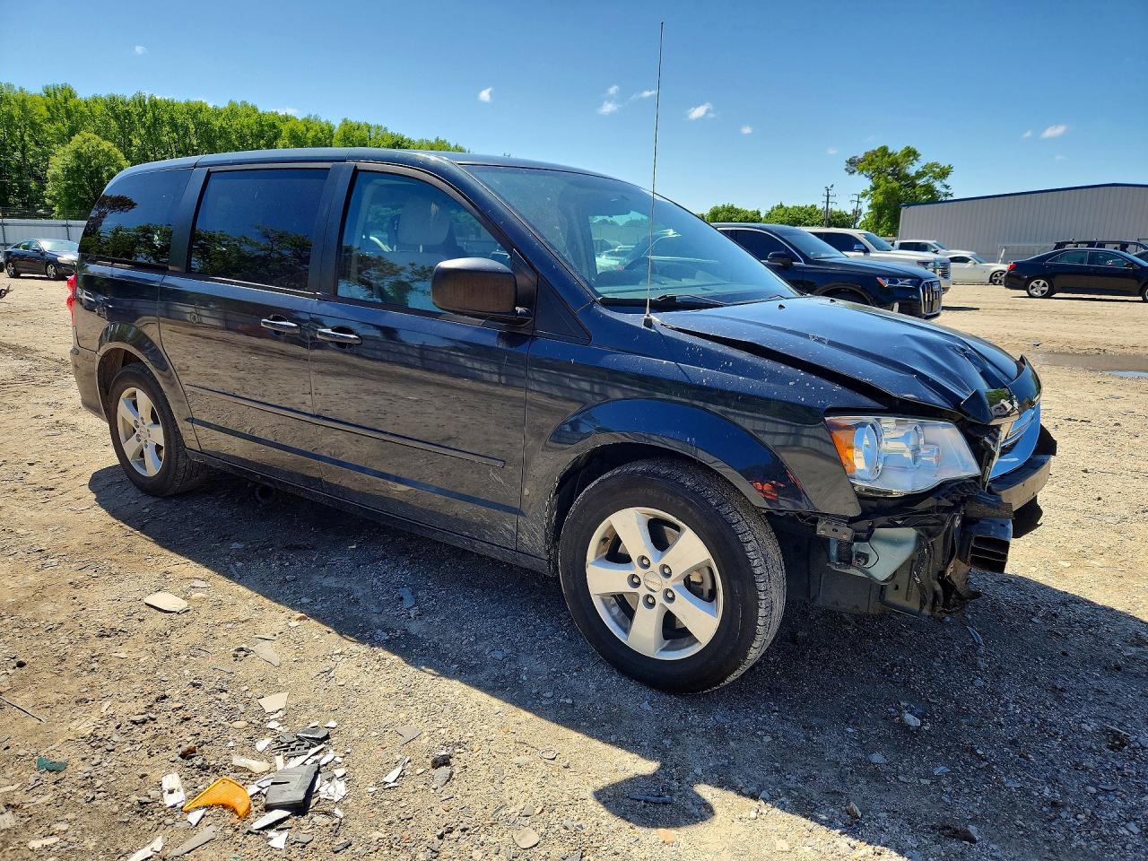 2013 DODGE GRAND CARAVAN SE photo 10