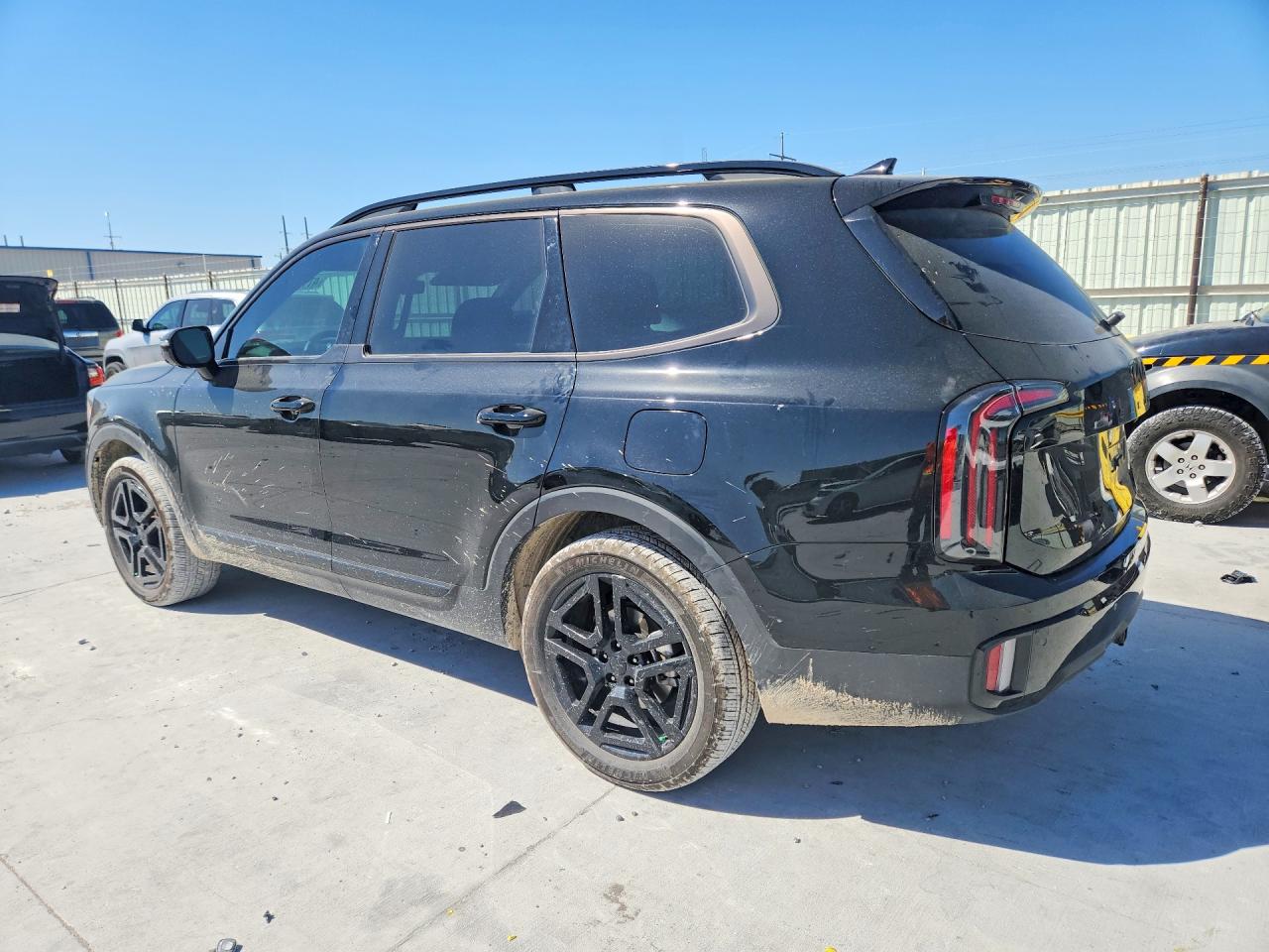 2025 KIA TELLURIDE SX-PRESTIGE X-LINE photo 4