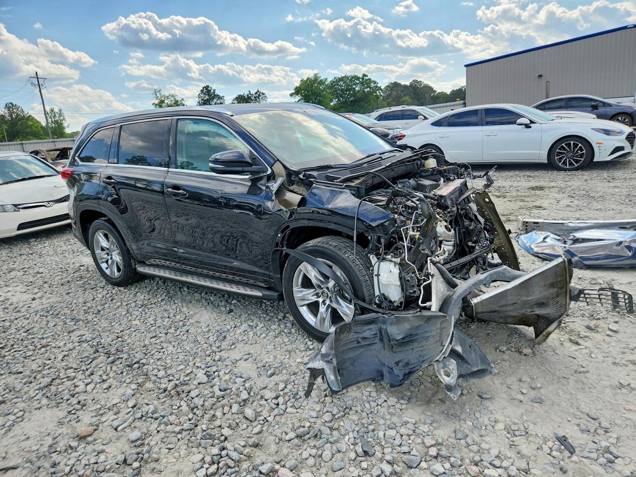 2018 TOYOTA HIGHLANDER LIMITED photo 10