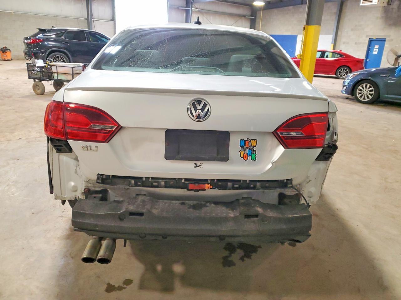 2013 VOLKSWAGEN JETTA GLI photo 16