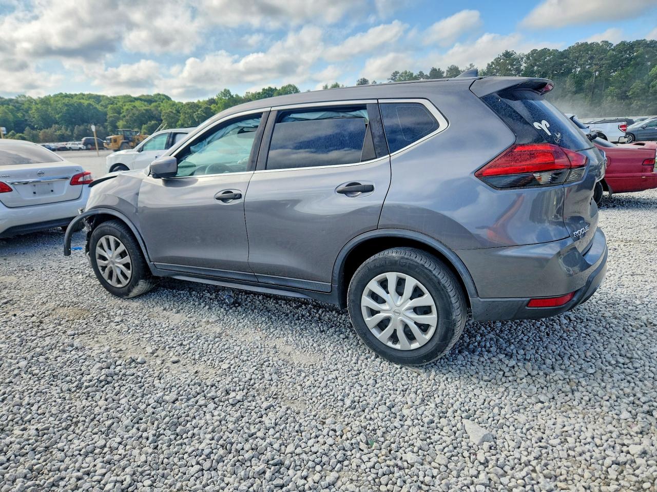 2017 NISSAN ROGUE S photo 4