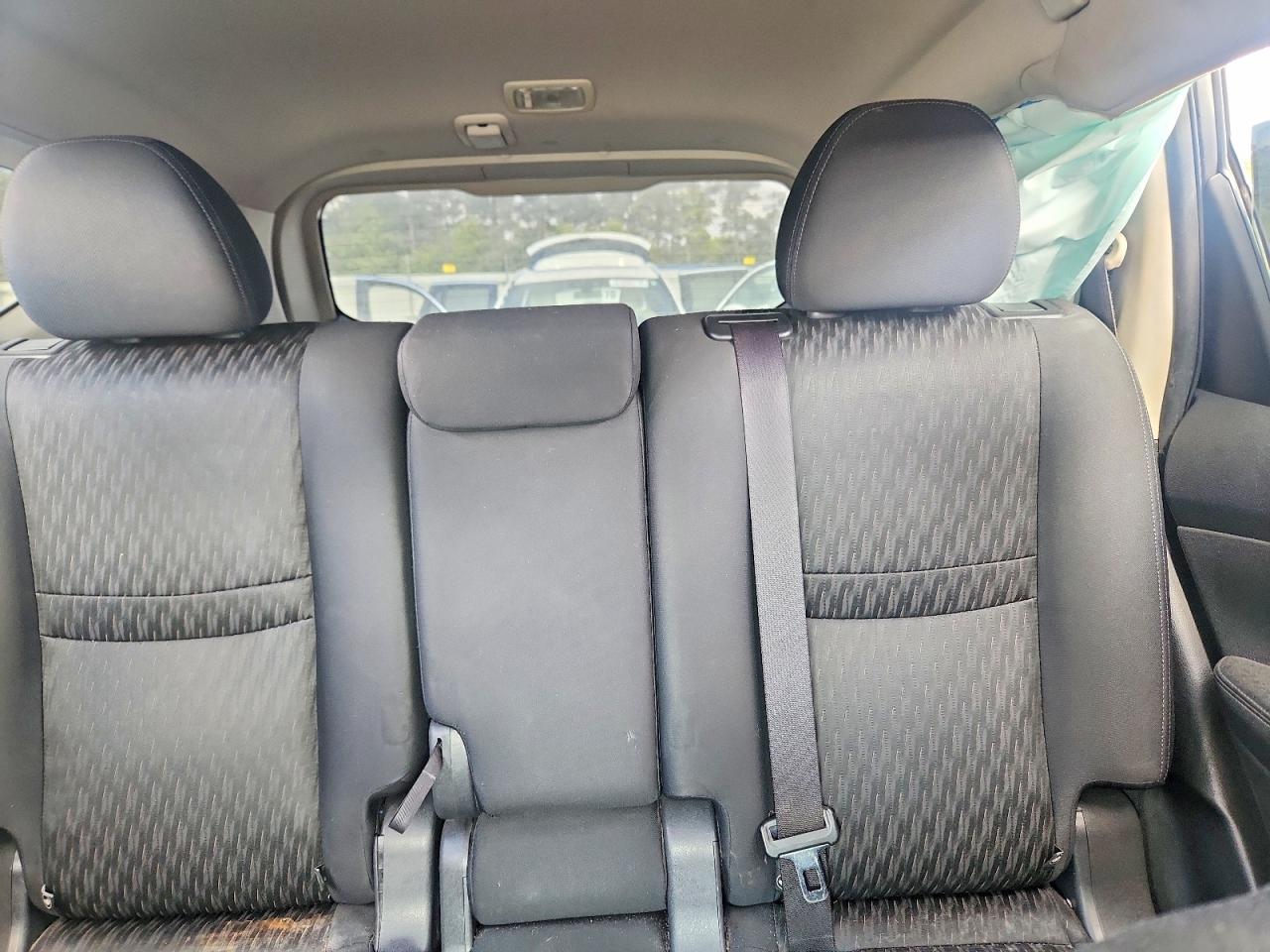 2017 NISSAN ROGUE S photo 28