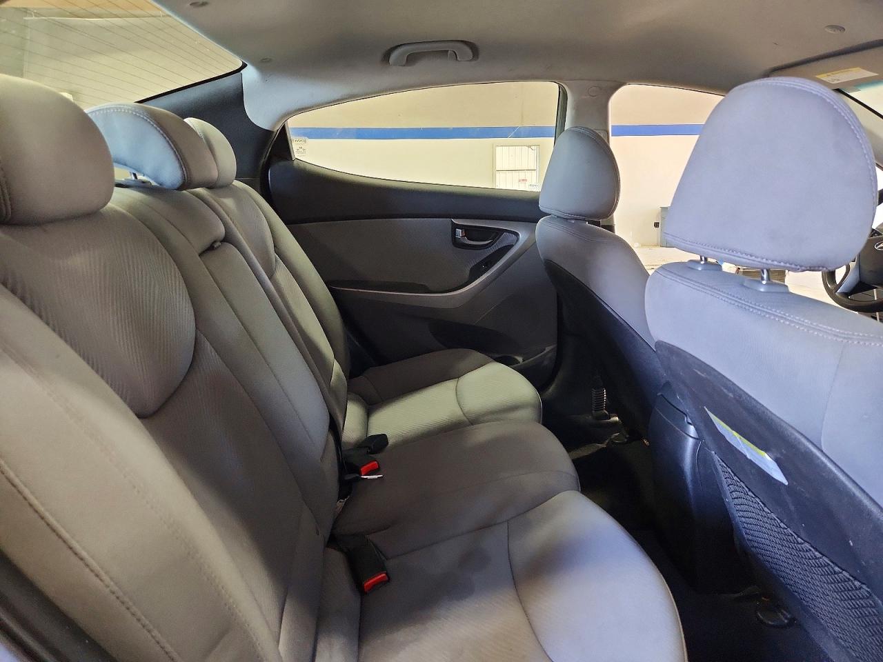 2013 HYUNDAI ELANTRA GLS photo 19