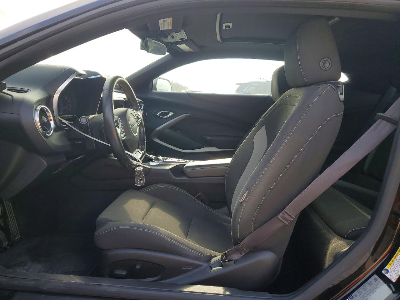 2016 CHEVROLET CAMARO LT photo 7