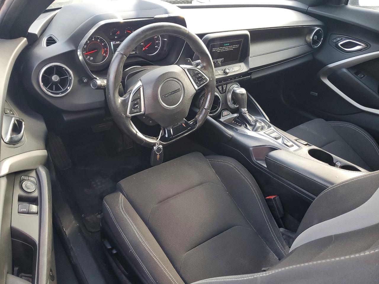 2016 CHEVROLET CAMARO LT photo 8