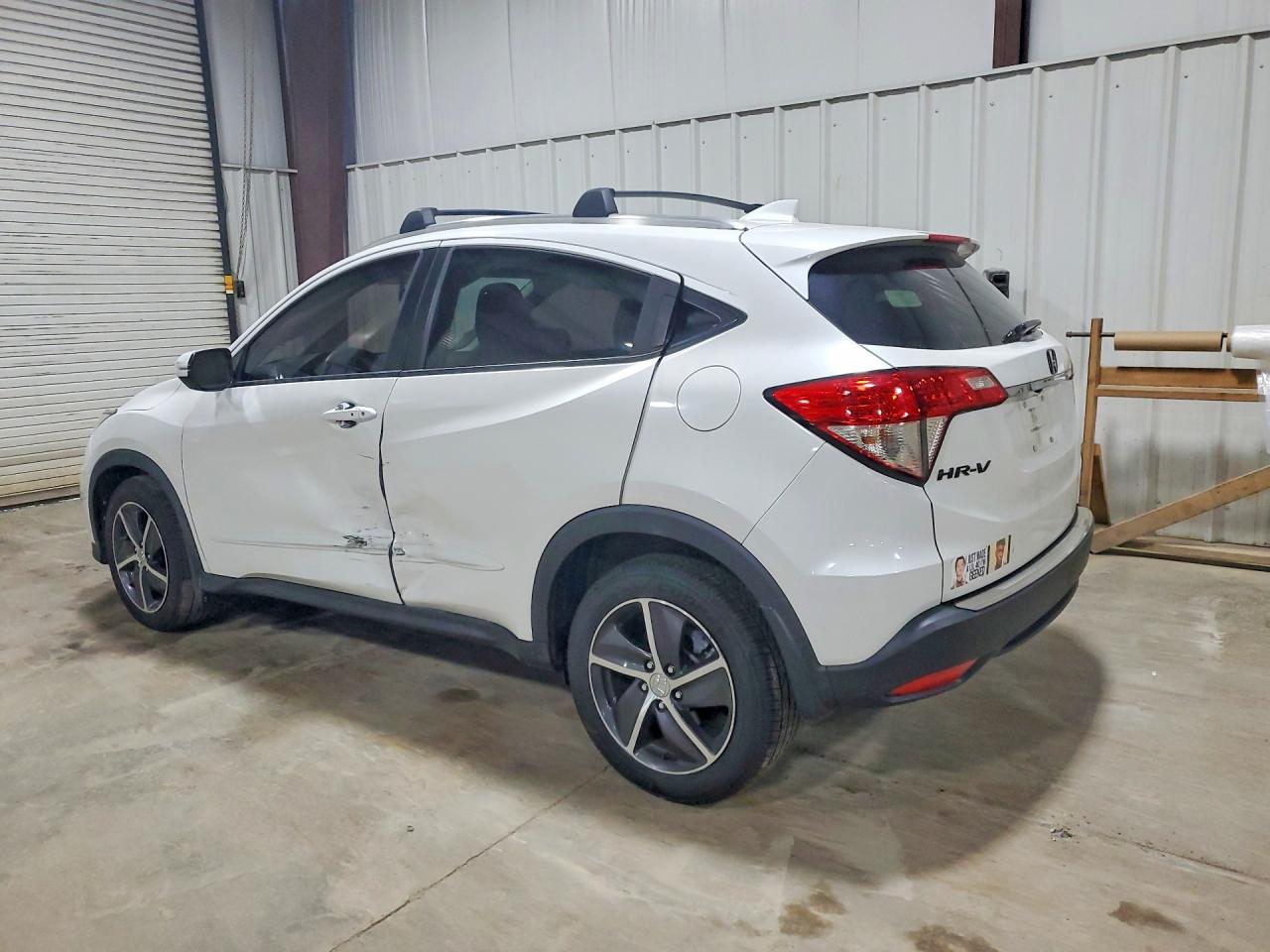 2021 HONDA HR-V EX photo 2