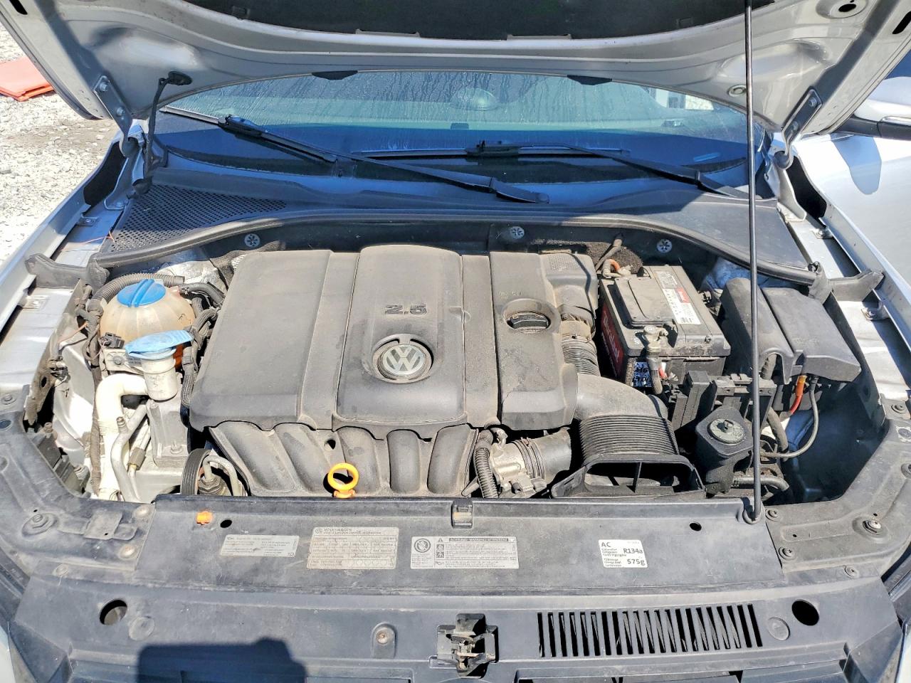 2012 VOLKSWAGEN PASSAT SE photo 21