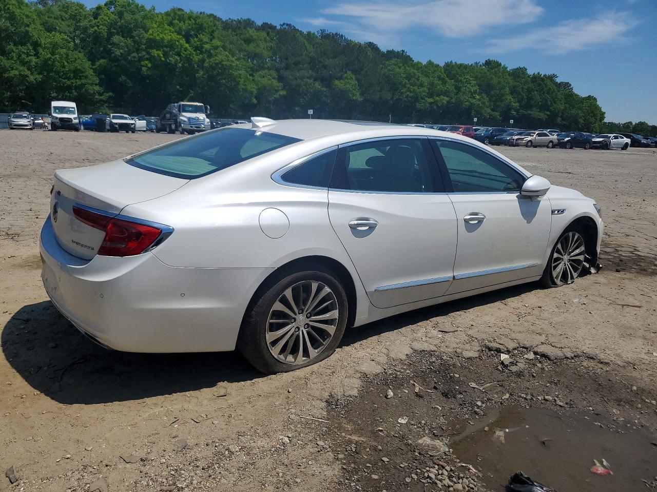 2017 BUICK LACROSSE PREMIUM photo 5