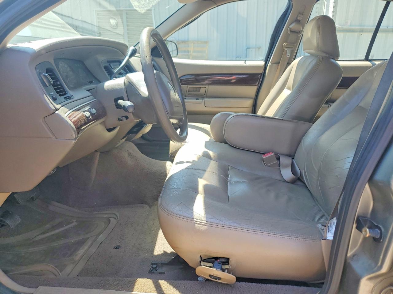2003 MERCURY GRAND MARQUIS GS photo 19