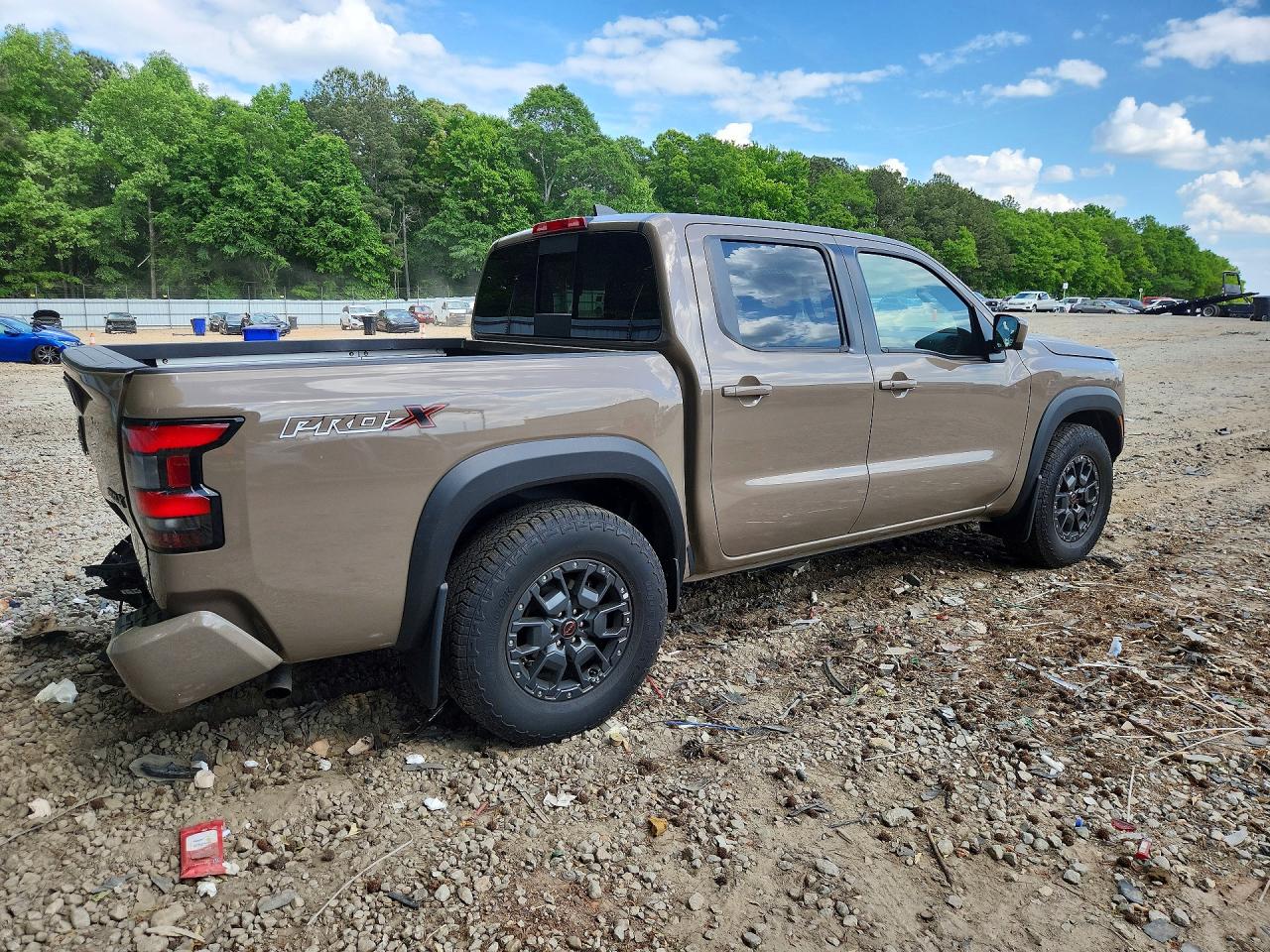 2024 NISSAN FRONTIER PRO-X photo 7
