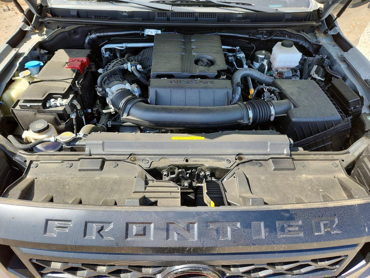2024 NISSAN FRONTIER PRO-X photo 31