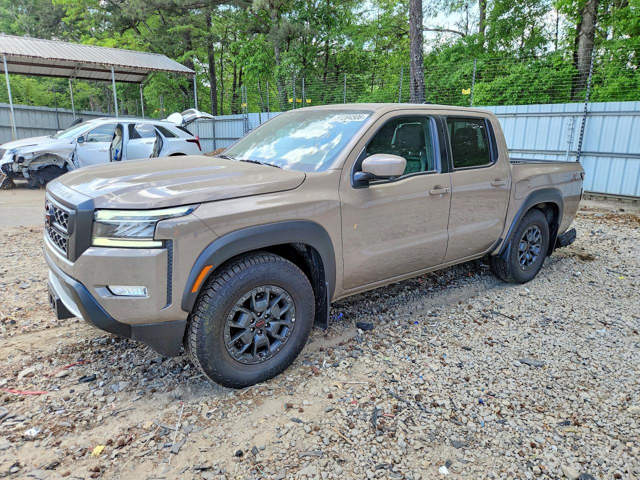 2024 NISSAN FRONTIER
