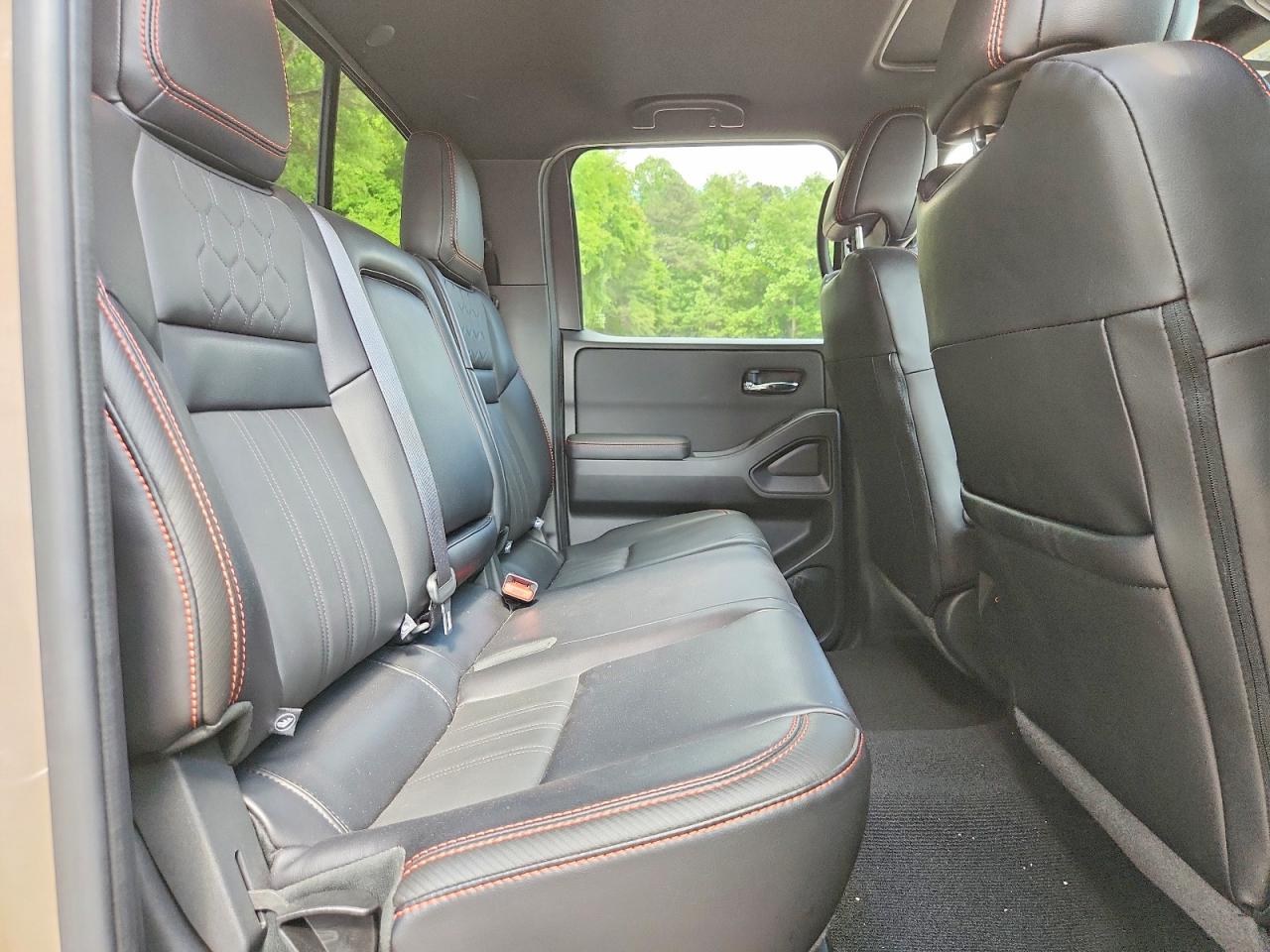 2024 NISSAN FRONTIER PRO-X photo 28