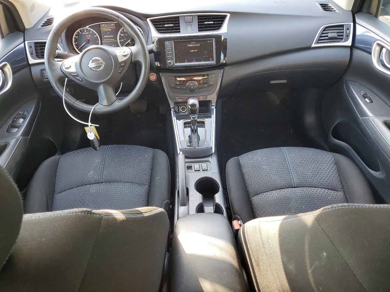 2019 NISSAN SENTRA SR photo 8