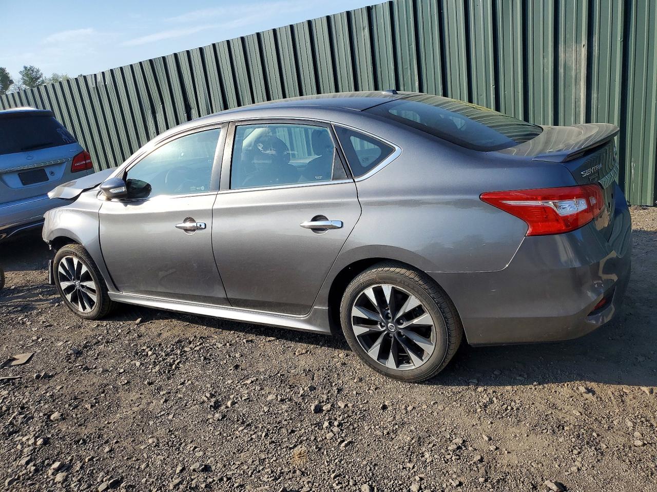 2019 NISSAN SENTRA SR photo 2