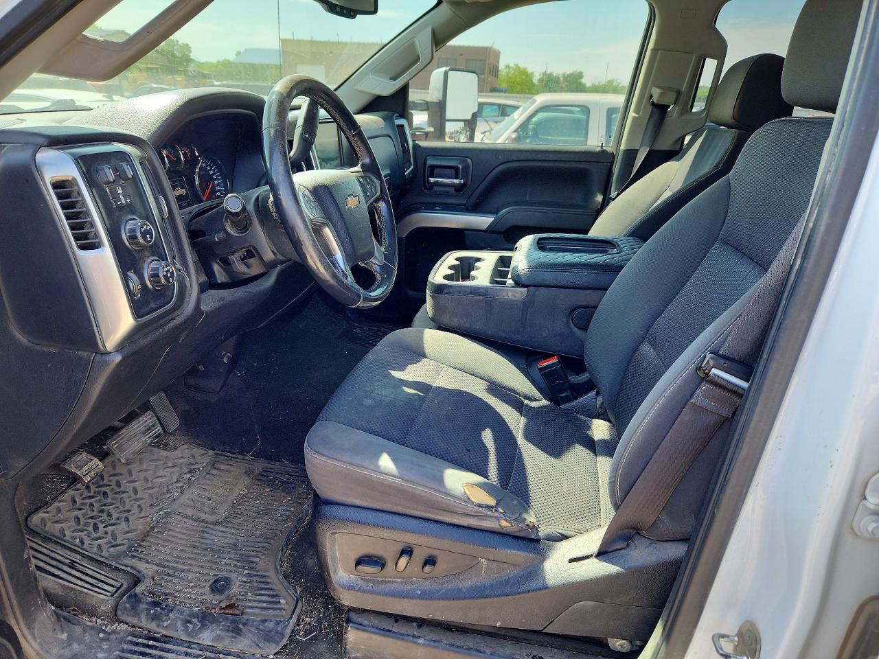 2017 CHEVROLET SILVERADO K2500 HEAVY DUTY LT photo 13