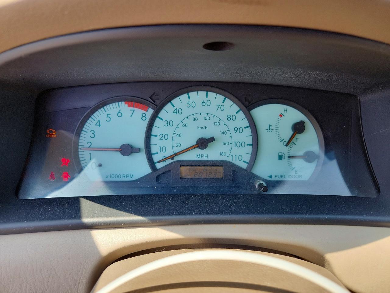 2003 TOYOTA COROLLA LE photo 17