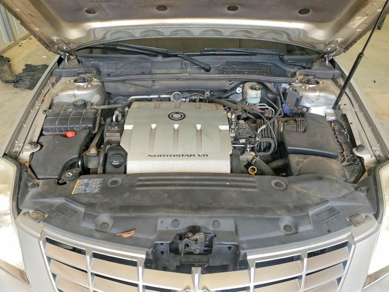 2009 CADILLAC DTS photo 31