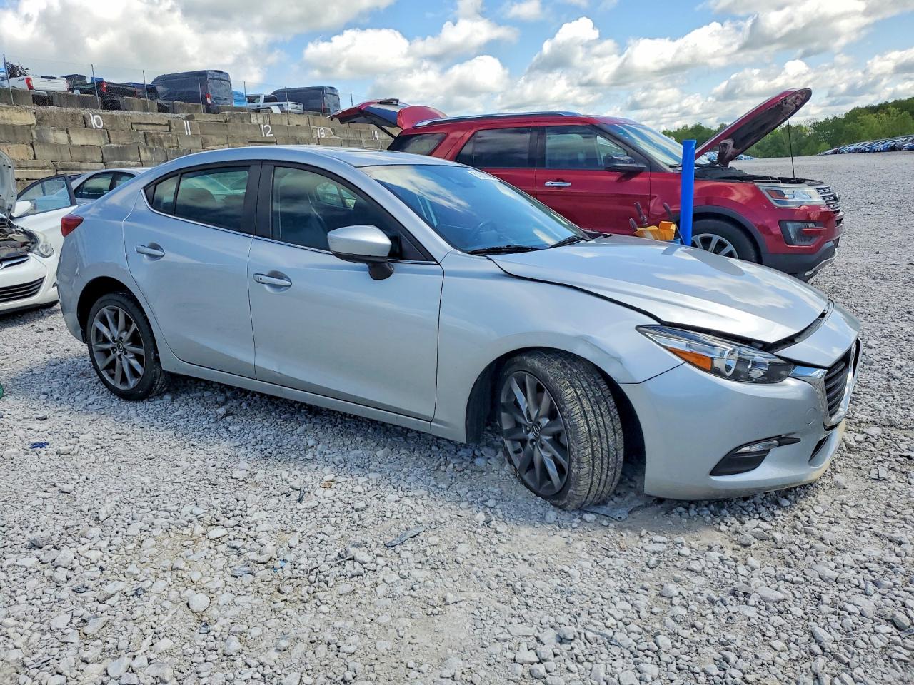 2018 MAZDA 3 TOURING photo 4