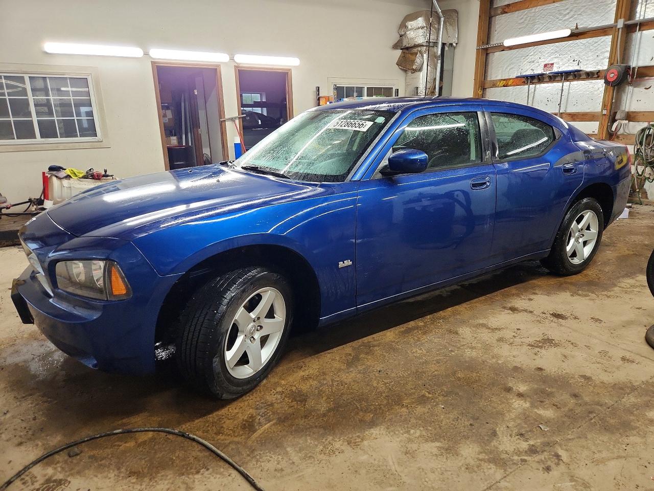 2010 DODGE CHARGER