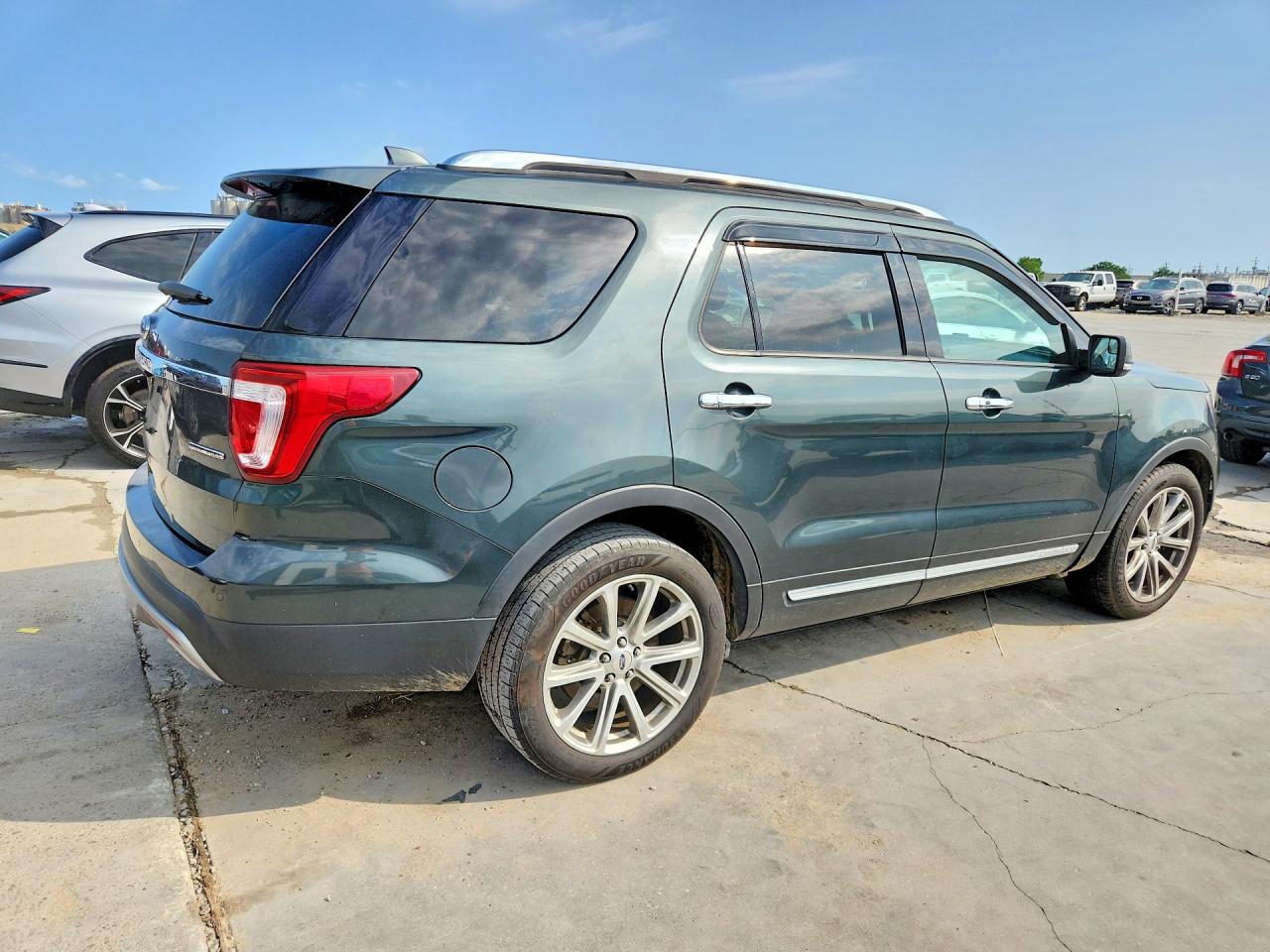 2016 FORD EXPLORER LIMITED photo 3