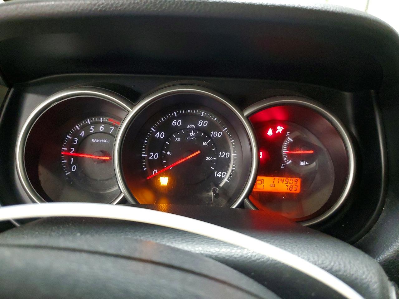 2012 NISSAN VERSA 1.8 S photo 17