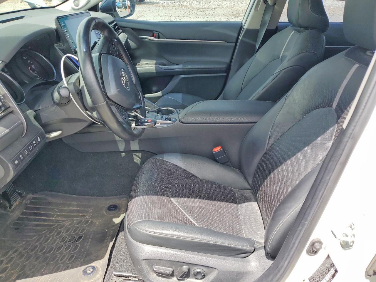2021 TOYOTA CAMRY XSE V6 photo 7
