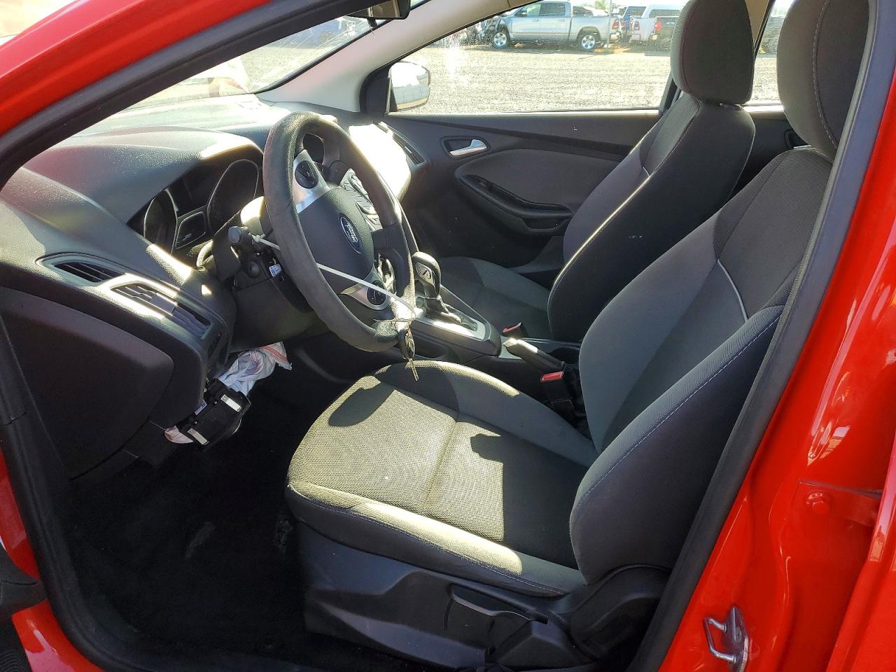 2013 FORD FOCUS SE photo 13