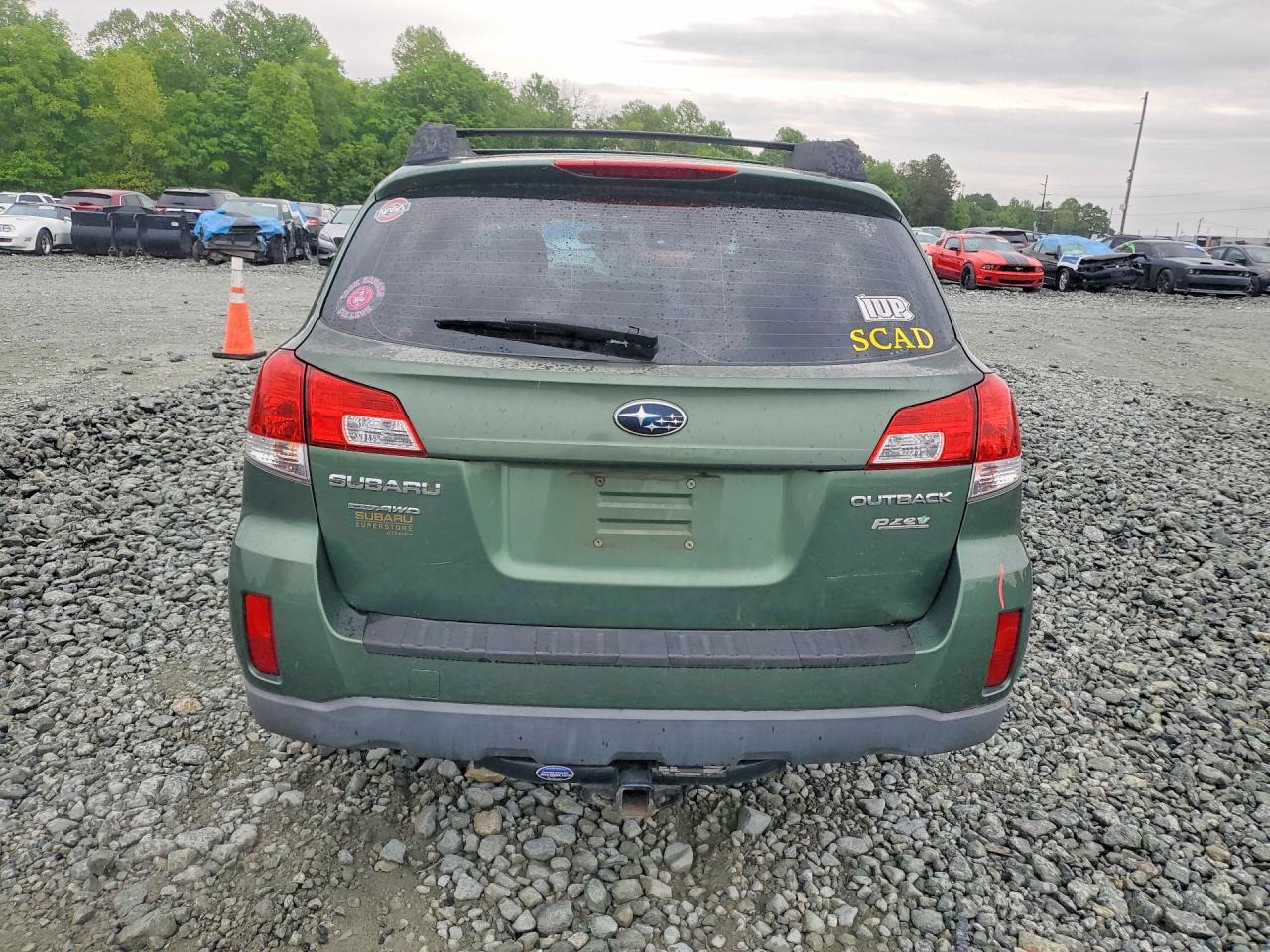 2012 SUBARU OUTBACK 2.5I photo 11