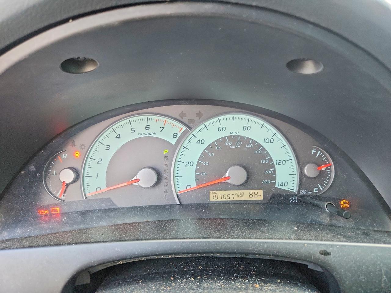 2009 TOYOTA CAMRY SE photo 17