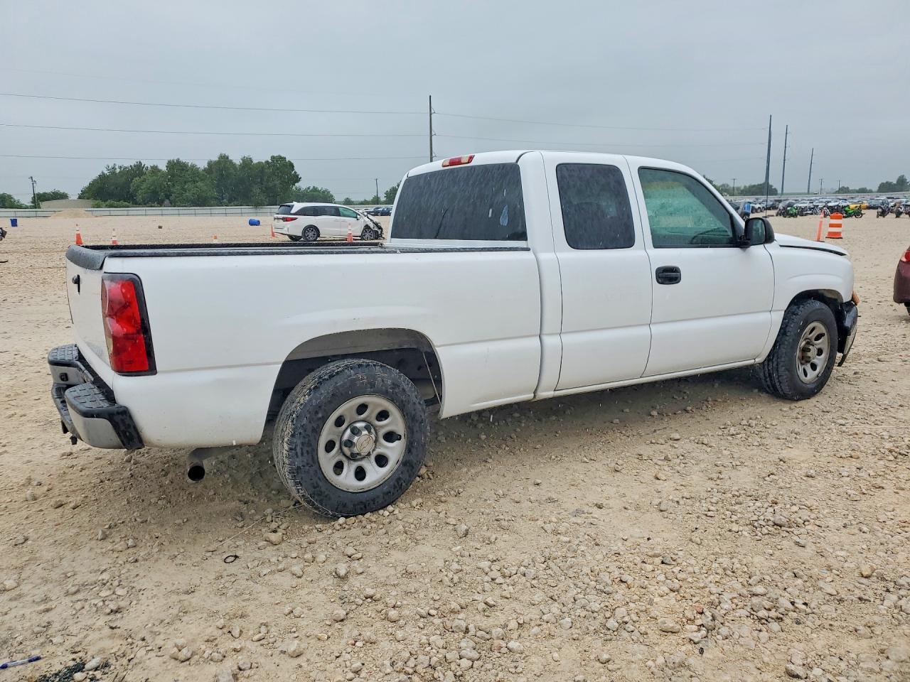 2006 CHEVROLET SILVERADO C1500 photo 5