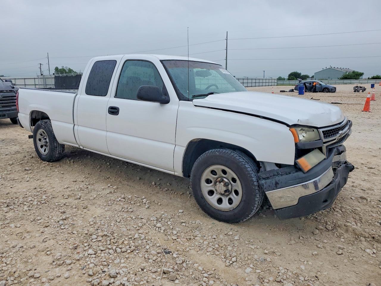 2006 CHEVROLET SILVERADO C1500 photo 7