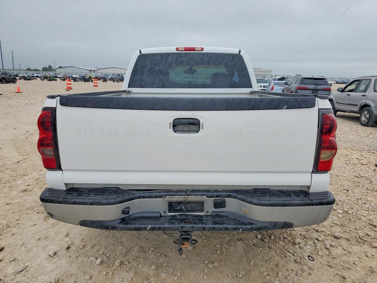 2006 CHEVROLET SILVERADO C1500 photo 11
