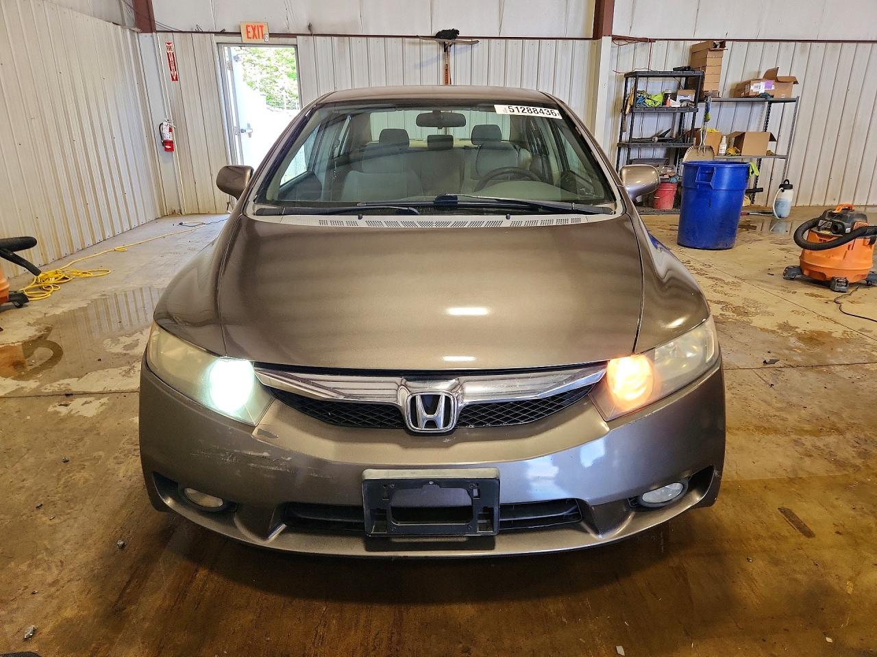 2010 HONDA CIVIC LX photo 5