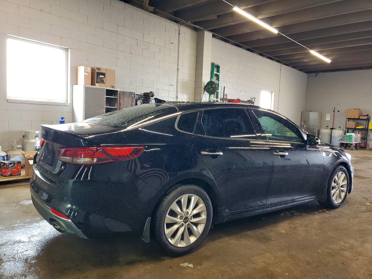 2018 KIA OPTIMA S photo 5