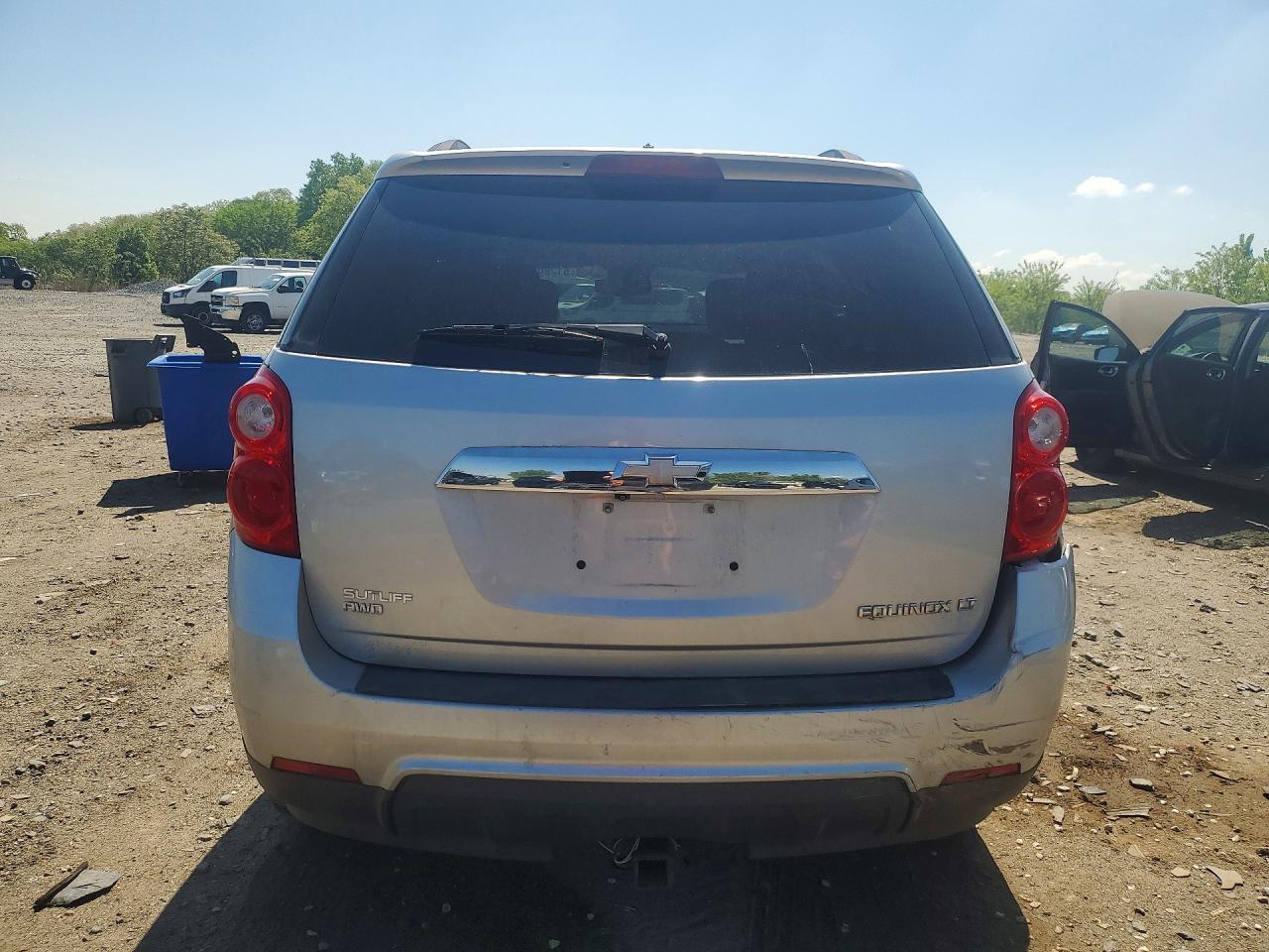2013 CHEVROLET EQUINOX LT photo 16