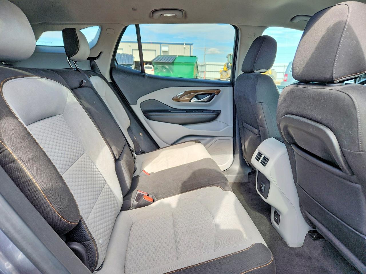 2018 GMC TERRAIN SLE photo 11