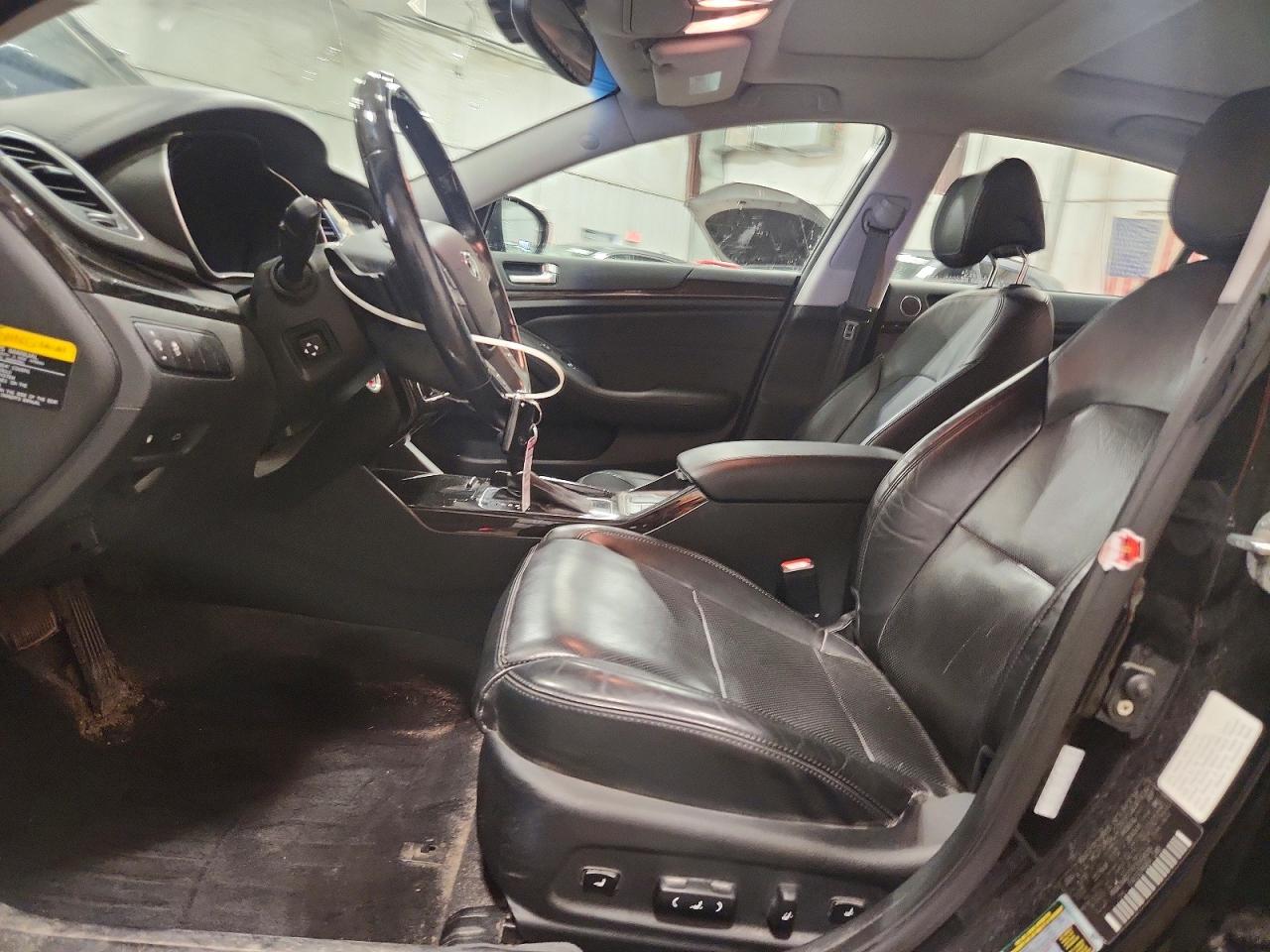 2014 KIA CADENZA PREMIUM photo 19