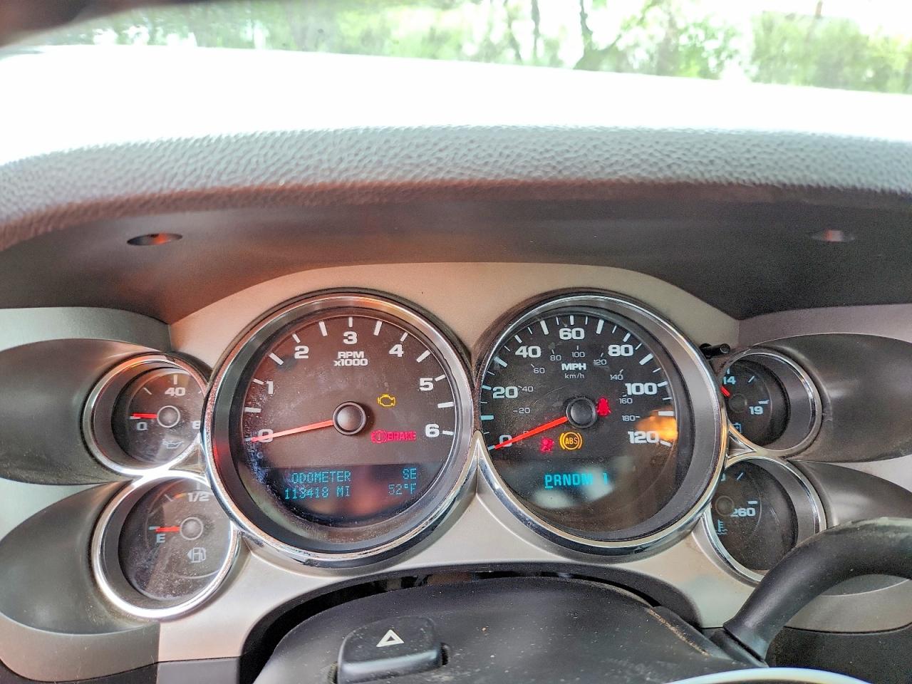 2010 GMC SIERRA K2500 SLE photo 25