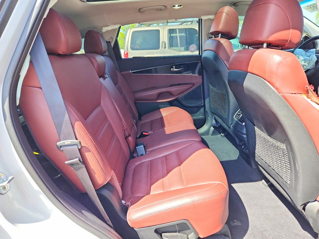 2017 KIA SORENTO SX V6 photo 21