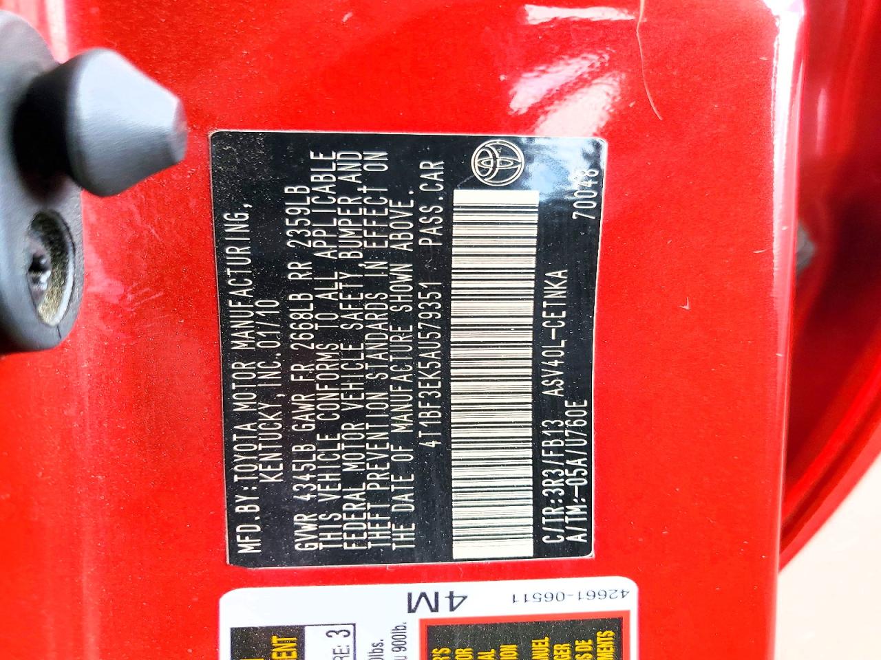 2010 TOYOTA CAMRY LE photo 23