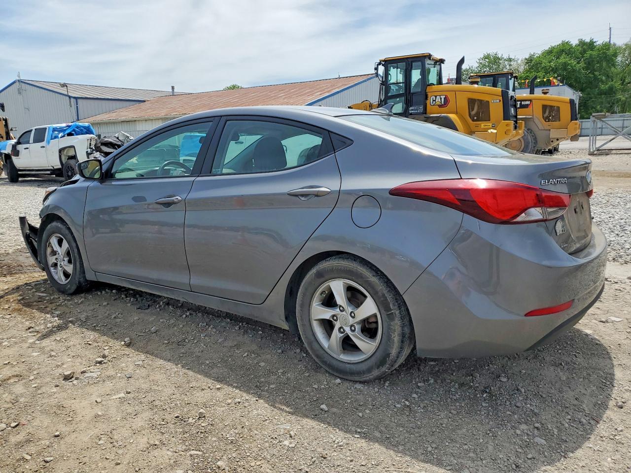 2014 HYUNDAI ELANTRA photo 4