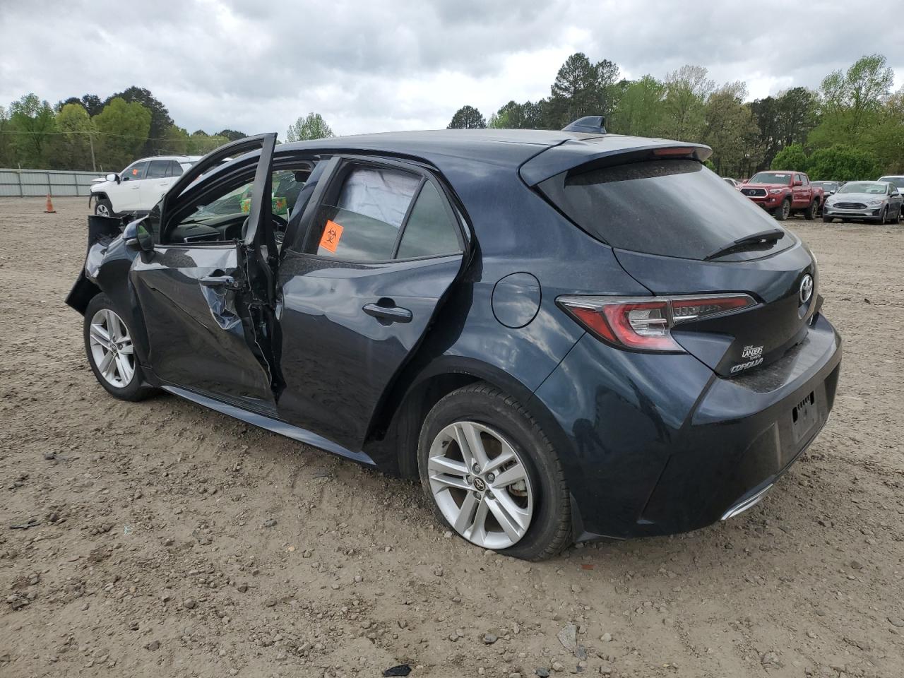 2021 TOYOTA COROLLA SE photo 4