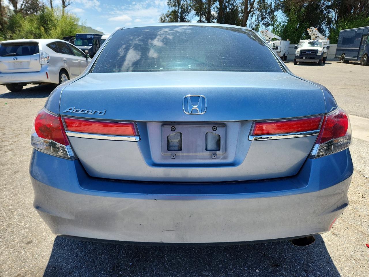 2011 HONDA ACCORD LXP photo 6