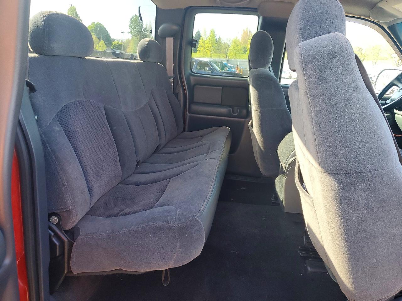 2002 CHEVROLET SILVERADO C1500 photo 19