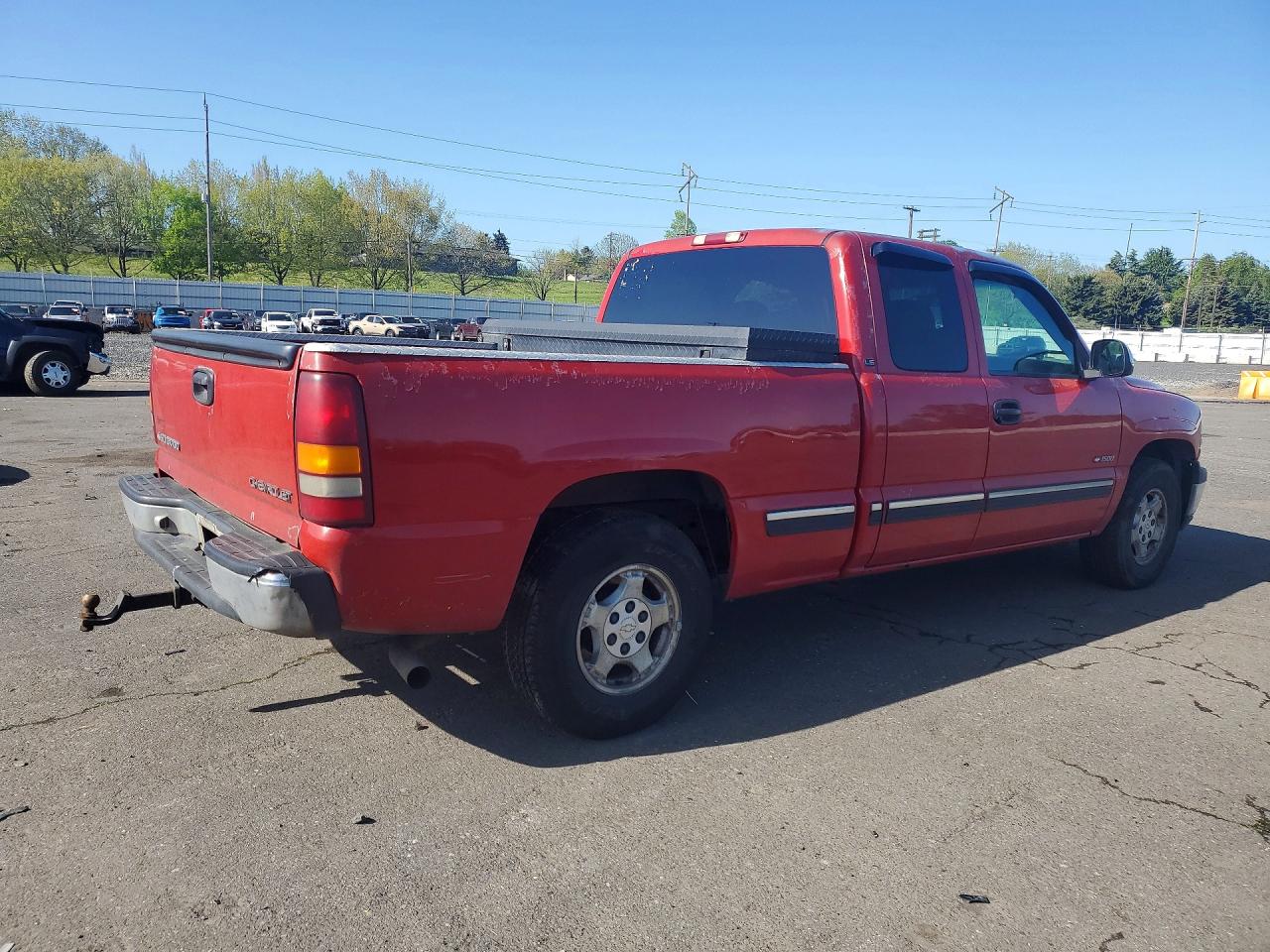 2002 CHEVROLET SILVERADO C1500 photo 5
