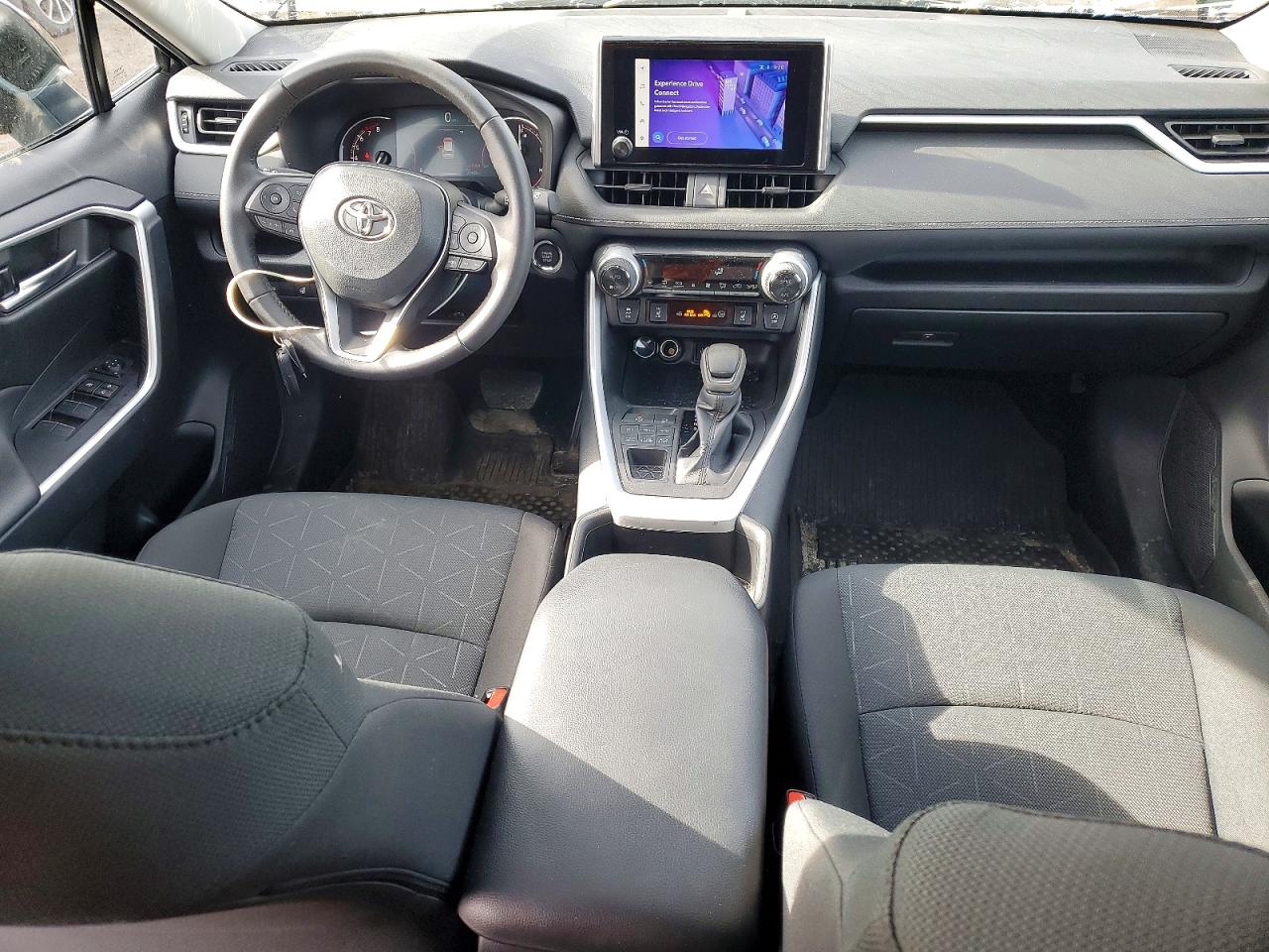 2024 TOYOTA RAV4 photo 8