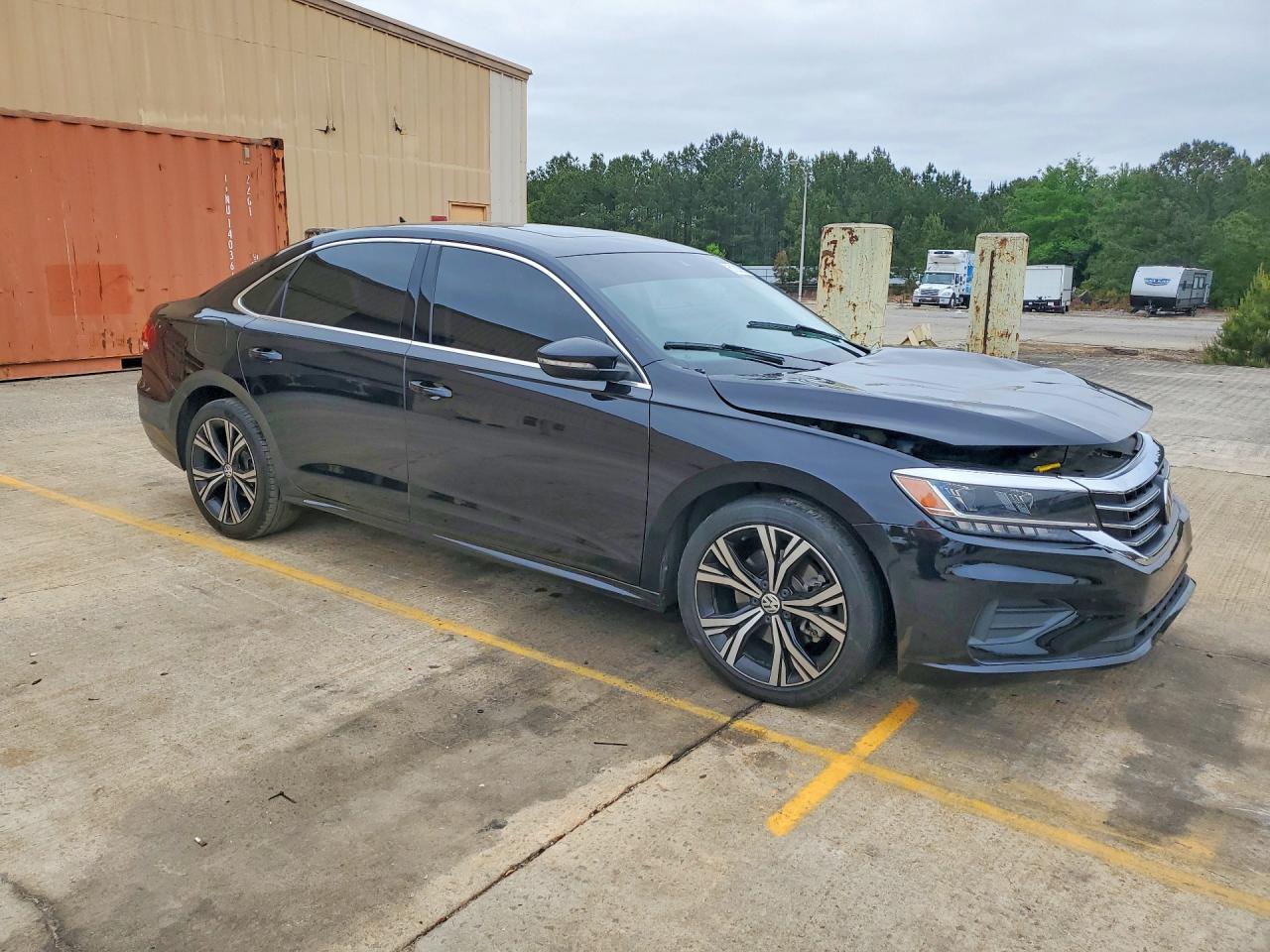 2021 VOLKSWAGEN PASSAT SE photo 7